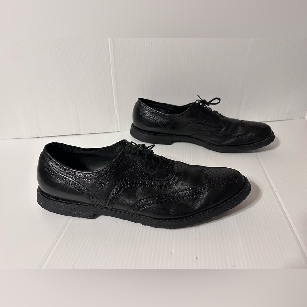 E.T. Wright black leather Oxford wingtip shoe men size 14